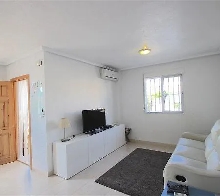 Laguna 400st Ciudad Quesada